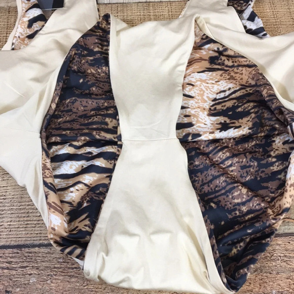 Lioness Swimsuit Womens XXL 12 Brown Black The Electra One‎ Piece Tiger Print - Picture 15 of 15